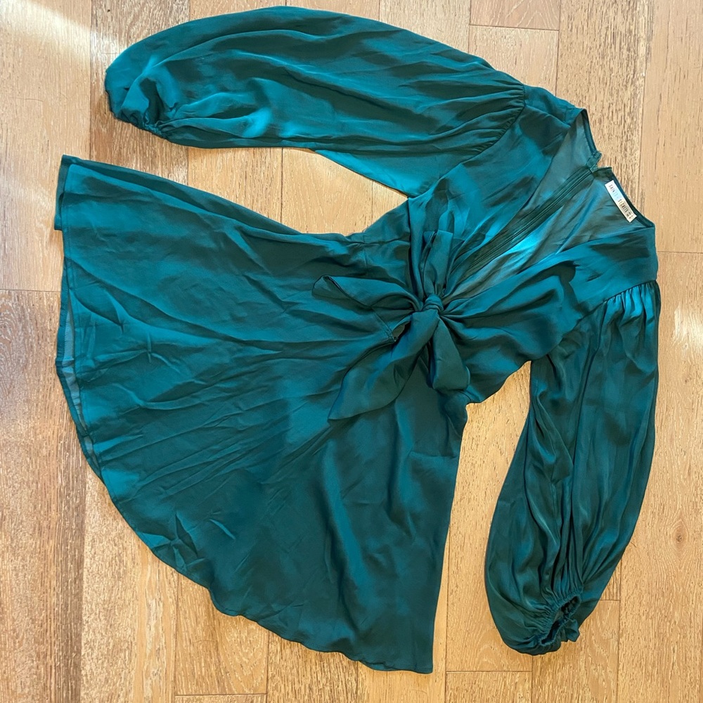 Green long sleeve brunch dress